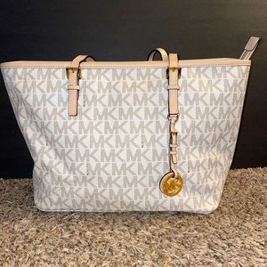 MK Purse